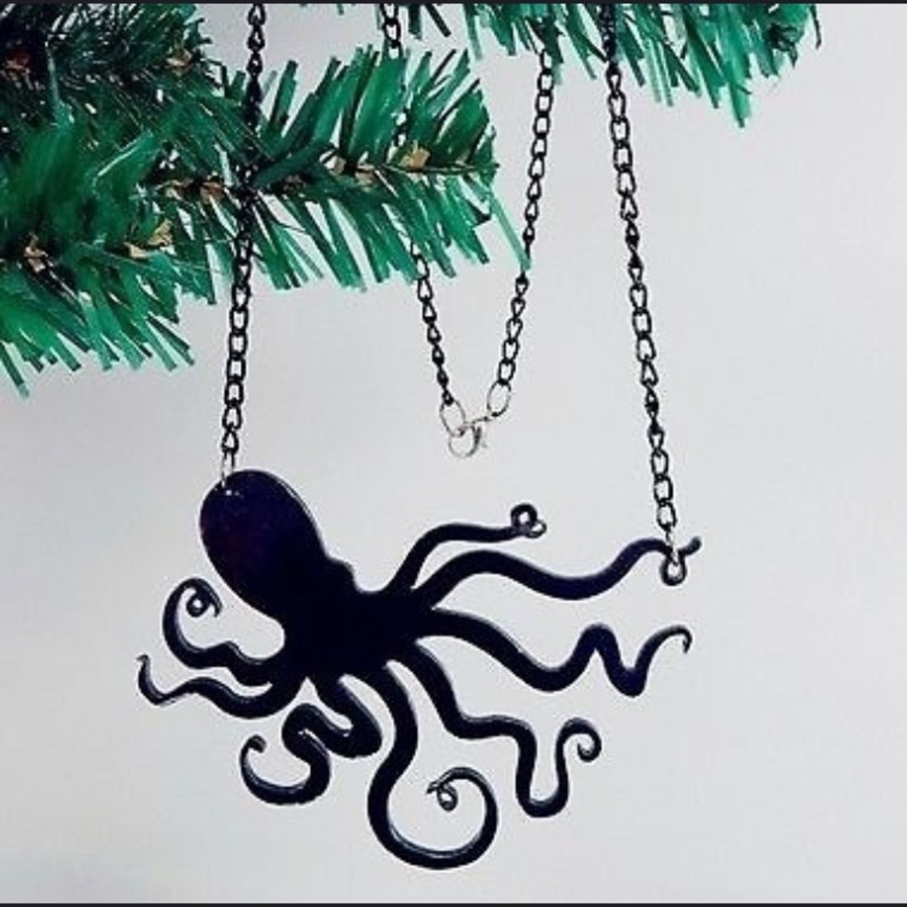 🐙 Awesome Octopus Silhouette Acrylic Chainlink Statement Necklace - Picture 8 of 10